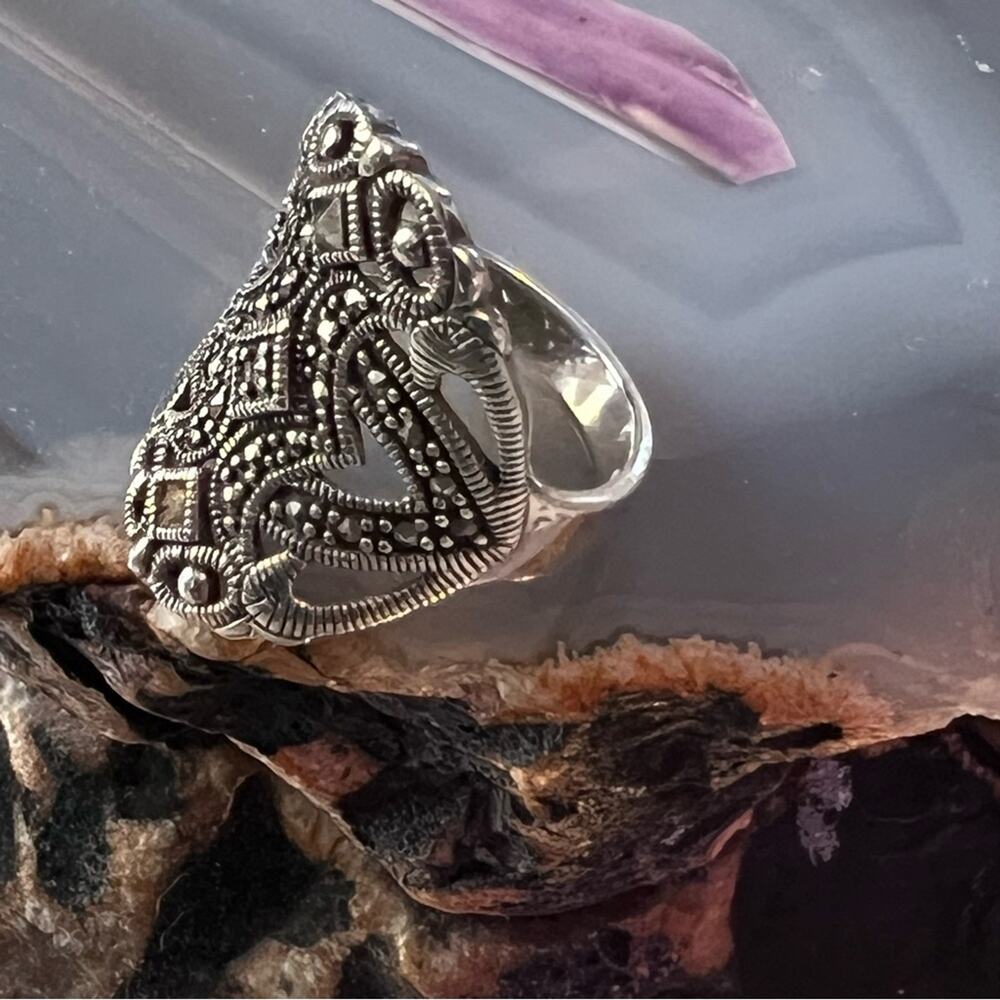 925 Sterling Silver Marcasite Ring Size 6.5 - Picture 9 of 11